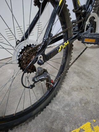 Bicicleta de Montaña B-PRO.   Talla 24. De 9 a 12