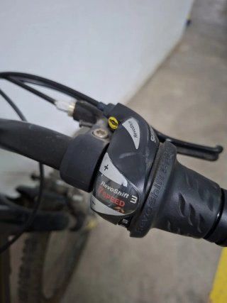 Bicicleta de Montaña B-PRO.   Talla 24. De 9 a 12