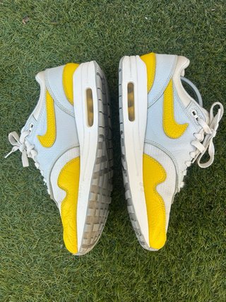 Nike Air Max Blancas y Amarillas