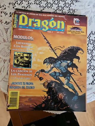 Vendo 13 revistas de Dragón Magazine en español.