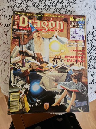 Vendo 13 revistas de Dragón Magazine en español.