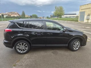 Toyota RAV4 2018