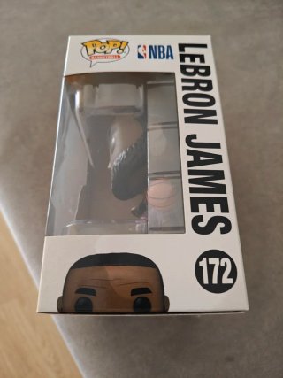 Funko Pop! LeBron James Los Angeles Lakers 172
