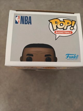 Funko Pop! LeBron James Los Angeles Lakers 172
