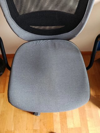 Silla de oficina Ikea Flintan con reposabrazos