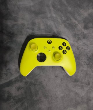 Mando Xbox Electric Volt verde lima neon