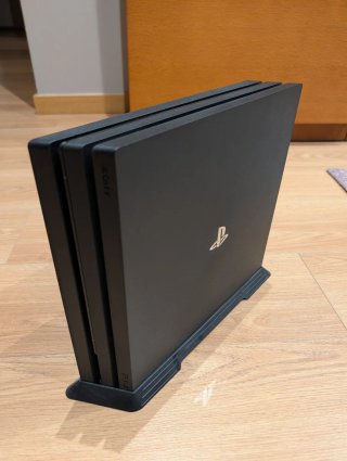 Consola PS4 Pro 1TB Fortnite Ed (version 9.0)