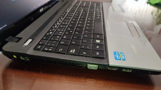 Portátil Acer TravelMate i3 8Gb 500Gb Win11