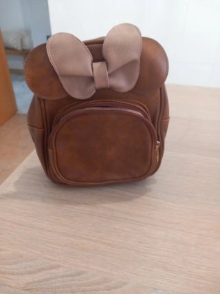 Mochila Marrón con Lazo