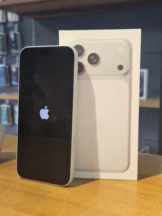 IPHONE 17 PRO MAX 256GB PLATA BATERIA 100%