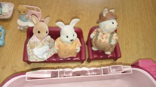 Lote Sylvanian Families Casa con Tobogán