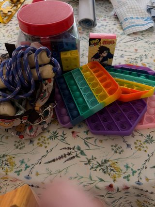 Juegos de mesa y juguetes varios