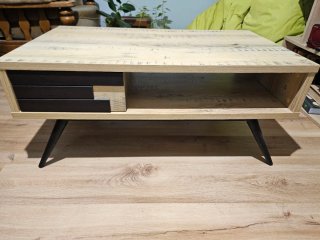 Mesa baja de salón madera y metal