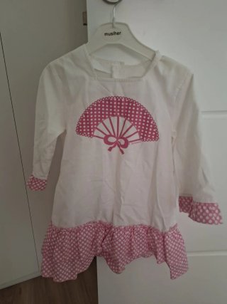 Vestido blanco niña con volantes