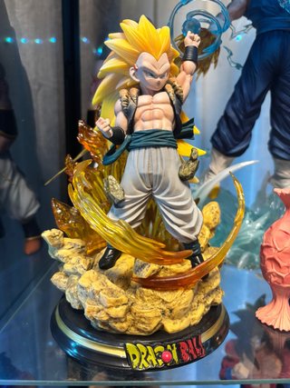 Figura Dragon Ball Super Saiyan 3 Gogeta