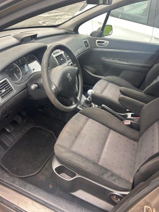 Peugeot 307 2004