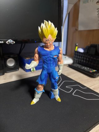 2 Figuras de Vegeta y Mister Satan Dragon Ball