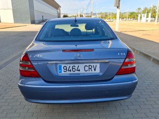 Mercedes-Benz Clase E 2004