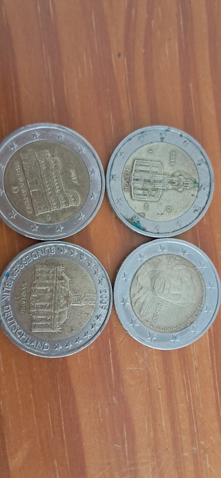Scambio di monete commemorative da 2€