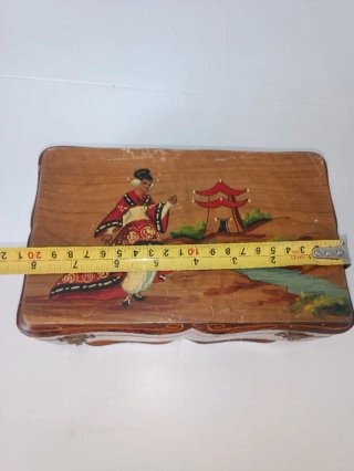 Caja joyero de Música Suiza REUGE - Madera olivo