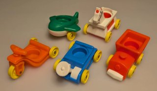 Fisher Price Little People vintage set 1 "Little r