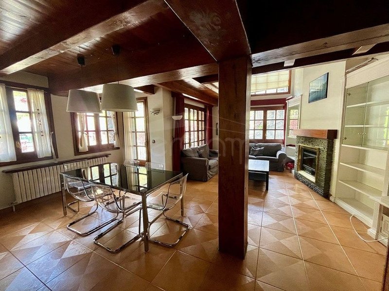 4-bedroom penthouse for rent in Arinsal, La Massana · 58 of 60