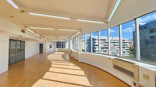 Oficina en alquiler en Les Corts en Barcelona