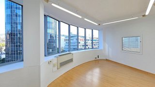 Oficina en alquiler en Les Corts en Barcelona