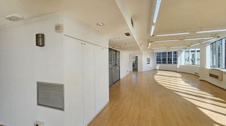 Oficina en alquiler en Les Corts en Barcelona