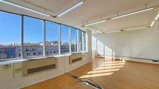 Oficina en alquiler en Les Corts en Barcelona