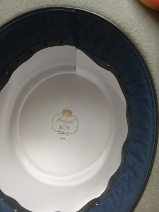 Sombrero de copa gris