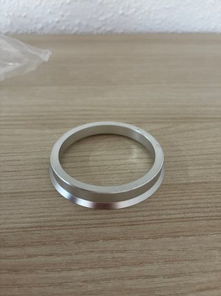 Adaptador buje llantas 66.6 a 57.1