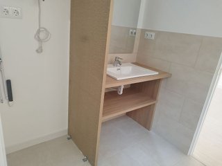 Oficina en alquiler en Navas en Barcelona