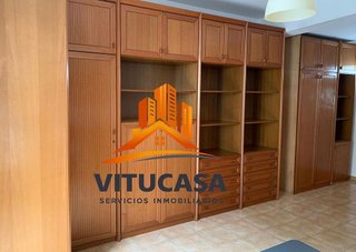 Estudio en alquiler en Bellavista en Sevilla