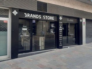Local comercial en alquiler en Centre - Estació en Sant Cugat del Vallès