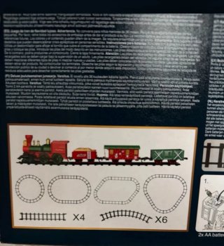 Tren de Navidad Deluxe con Luz y Sonido