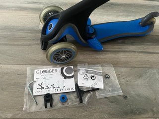 Patinete Globber 3 Ruedas Azul