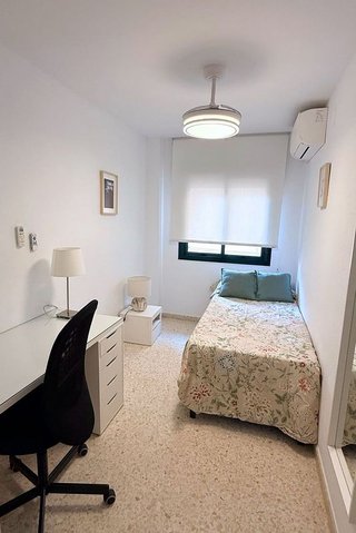 Piso en alquiler en El Ejido - La Merced - La Victoria en Málaga