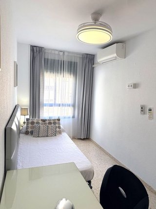 Piso en alquiler en El Ejido - La Merced - La Victoria en Málaga