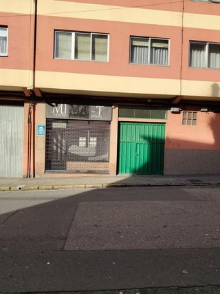 Local comercial en venta en Zona Ultramar en Ferrol