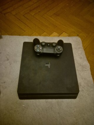 Play 4 slim con mando, 1 tera.