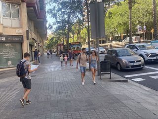 Local comercial en alquiler en El Putxet i el Farró en Barcelona