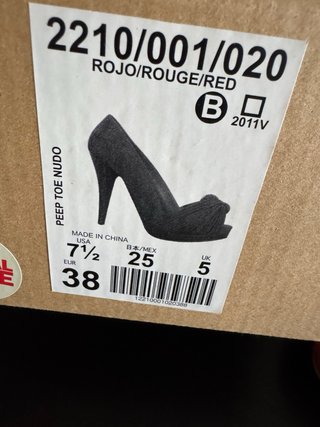 Zapatos tacón ZARA rojos talla 38