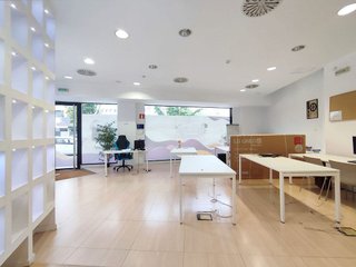 Local comercial en alquiler en Milagrosa en Pamplona
