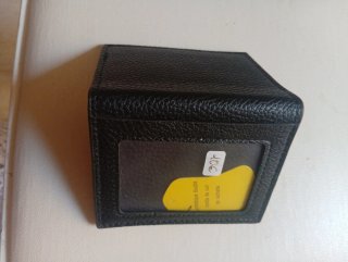 Tarjetero de Piel Negro