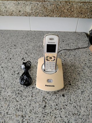 Panasonic KX-TG8301SP teléfono inalambrico