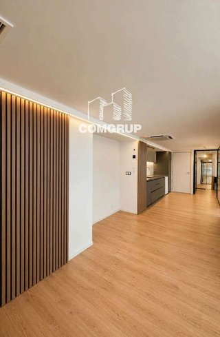 Local comercial en alquiler en Sant Antoni en Barcelona