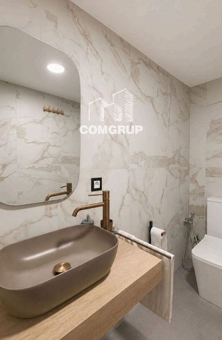 Local comercial en alquiler en Sant Antoni en Barcelona