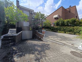 Chalet en alquiler en Arroyo de la Vega en Alcobendas