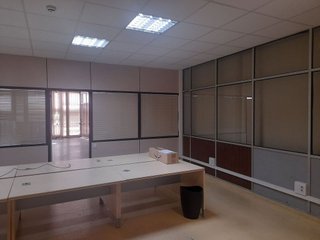 Local comercial en alquiler en Centre en Hospitalet de Llobregat, L´